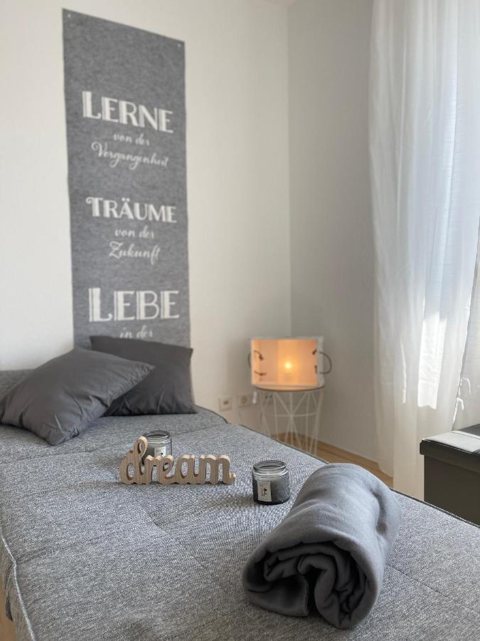 Penthouse - 3 Schlafzimmer- Sonnige Dachterrasse -Whirlpool & Alpenblick - Perfekt Fuer Romantik Oder Familienurlaub Mit Kind, Hund Willkommen - By Ferienwohnenamsee - Uberlingen Buitenkant foto